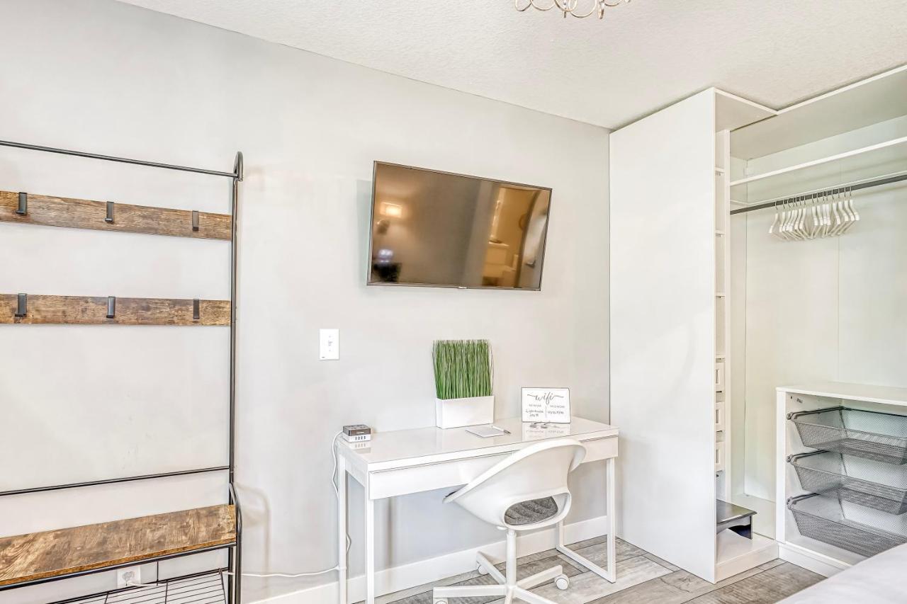 Lighthouse Kitchen Suites Near Auburn Waterloo I-69 Exit 334 Luaran gambar